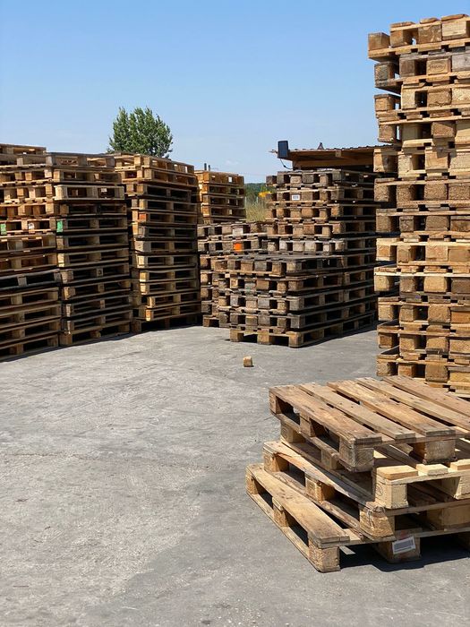 Vând paleti 1000x1200, avem Paleti și non euro și euro