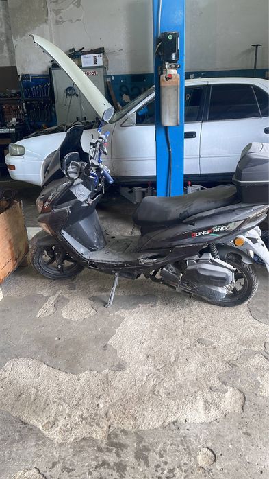 Продам мопед макси 49 кубов