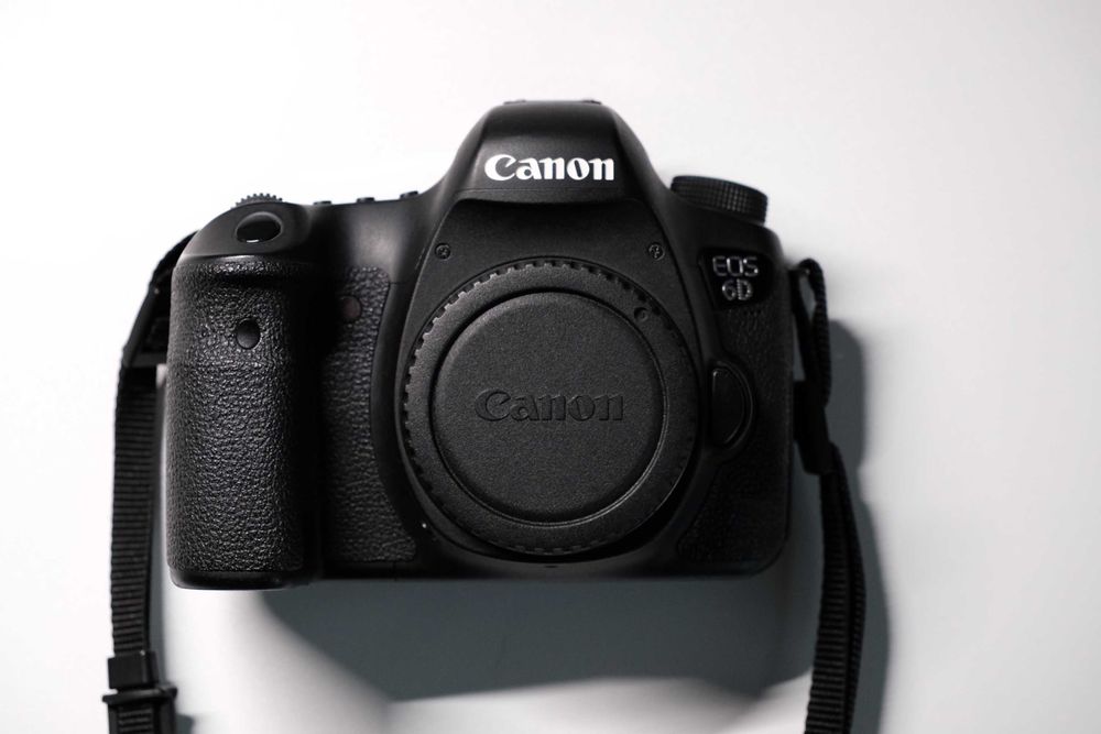 Canon EOS 6D Body - Full Frame