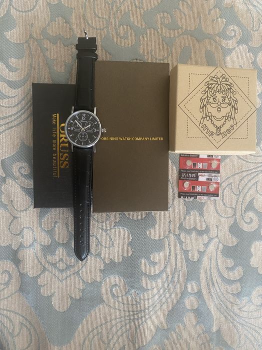 Продам набор часов