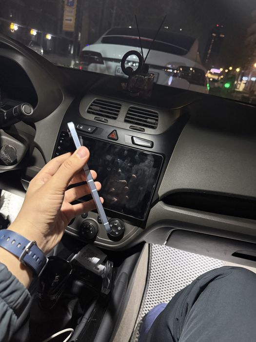 Samsung Z Flip6 yengi