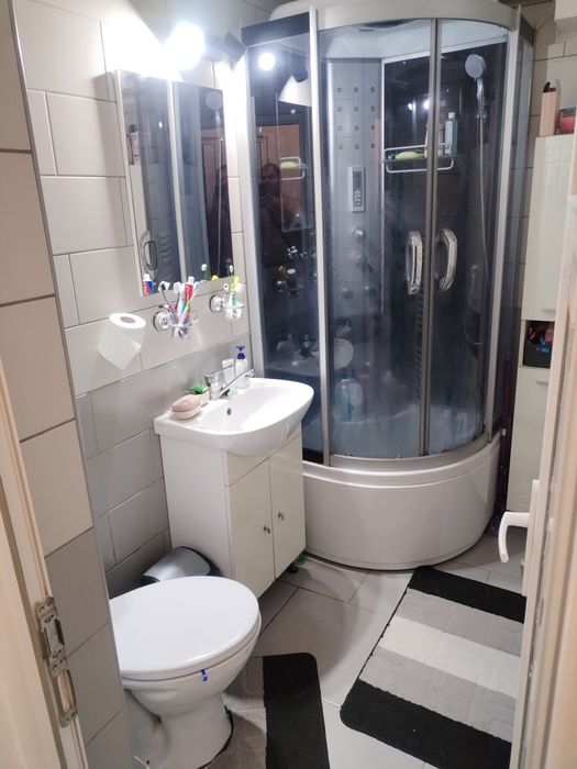 Vând apartament 2 camere