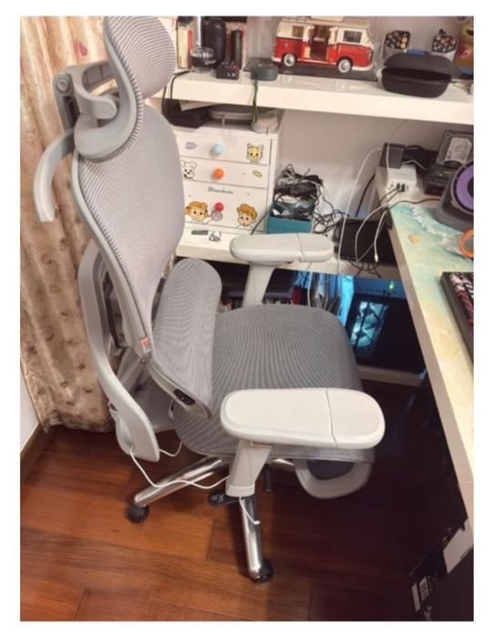 Продам игровое кресло новое