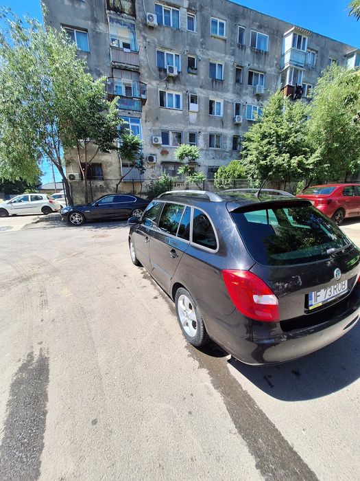 SKODA Fabia 2011 — imagine 3