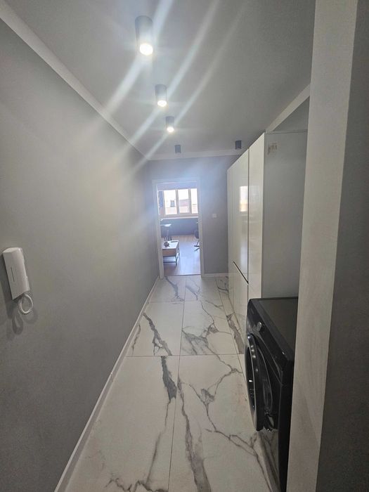 Продава се Тристаен апартамент в София, Надежда 2 - 67 кв.м за 1690 €/кв.м - Снимка #1