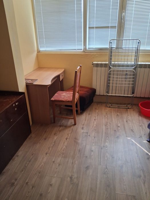 Стая под наем за непушач