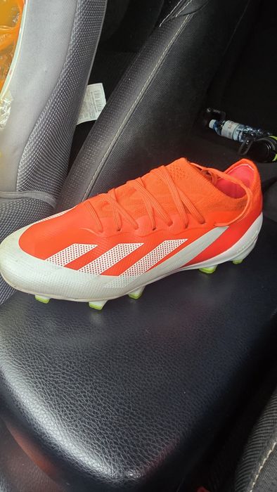 Продам бутсы в отличном состоянии