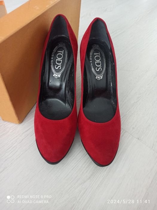 Pantofi eleganți și foarte comozi