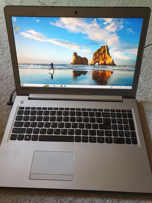 Laptop Lenovo i5 6200U cu accesorii