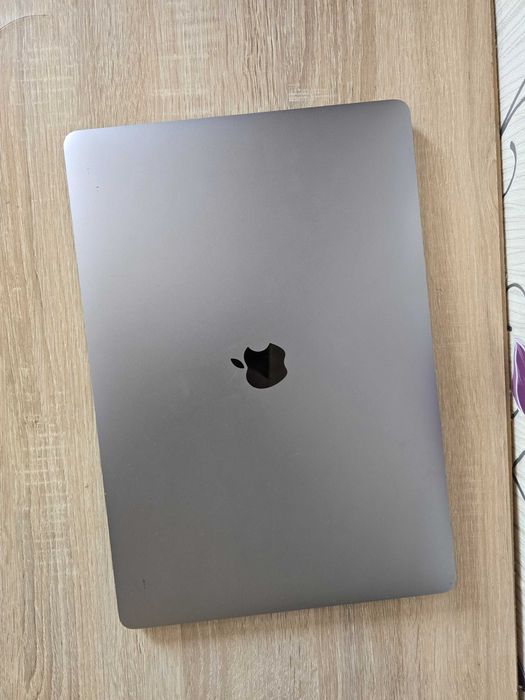 Defect   MacBook Pro (15-inch, 2017)