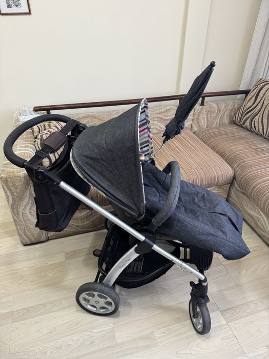 Продавам детска количка Mamas and Papas Sola