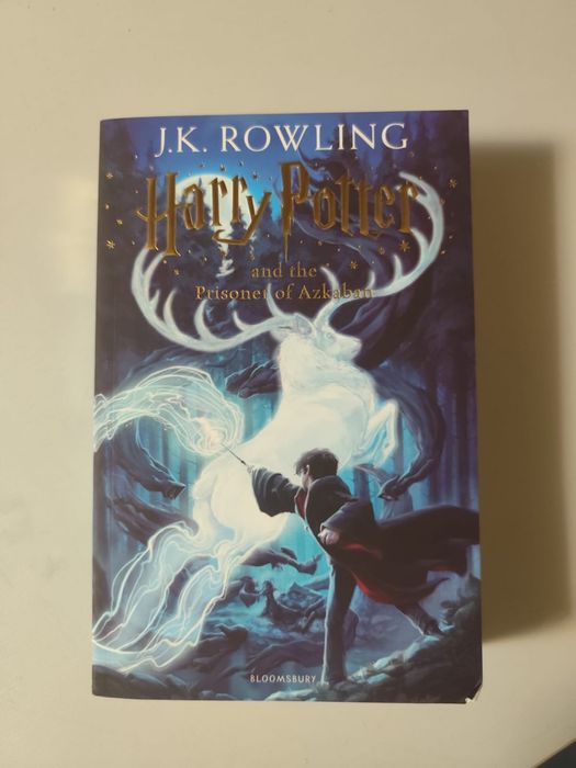 Продам книгу Гарри Поттера