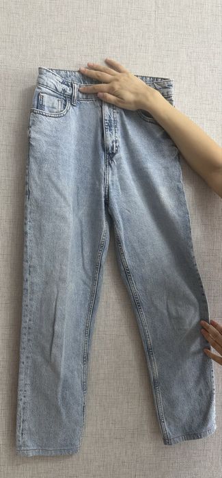 Продам джинсы Zara состояние идеальное размер 36