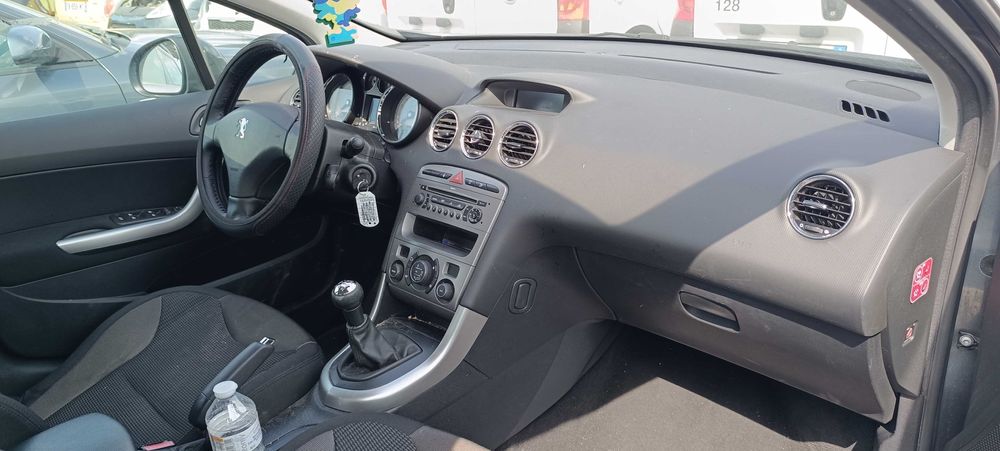 Peugeot 308 1.4i/1.6i/HDi/2.0HDi 2007-2013г. на части