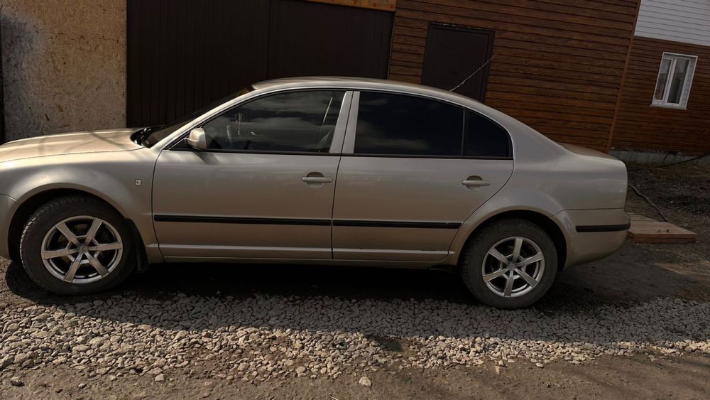 Продажа автомобиля Skoda SuperB