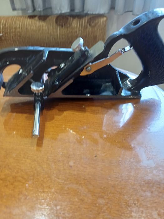 Продавам Метално дърводелско ренде