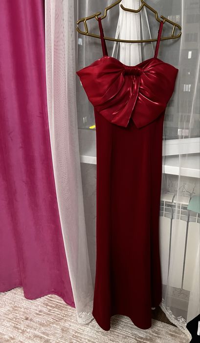 Продам очень красивое вечернее платье