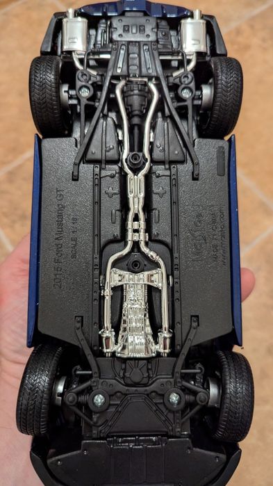 Macheta Ford Mustang GT 2015 1:18