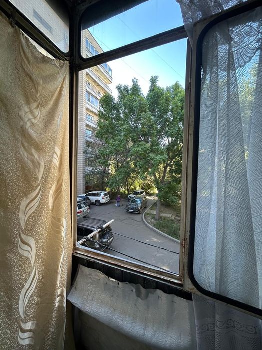 Продаётся 1,5- Ка по ул. Крылова