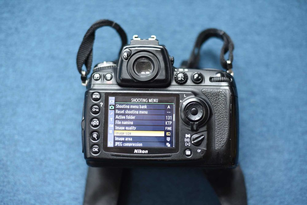 фотоапарат Nikon D700