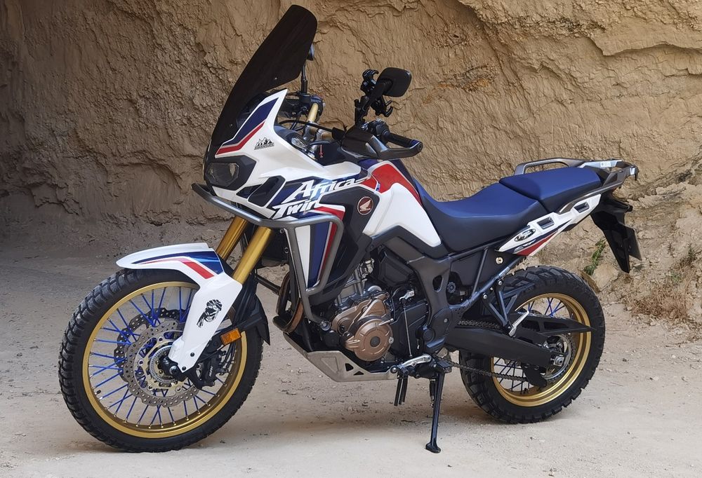 Honda crf 1000L   4300km.