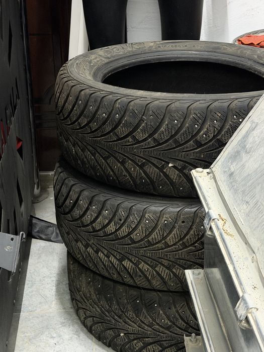 Продам шины R16 зима