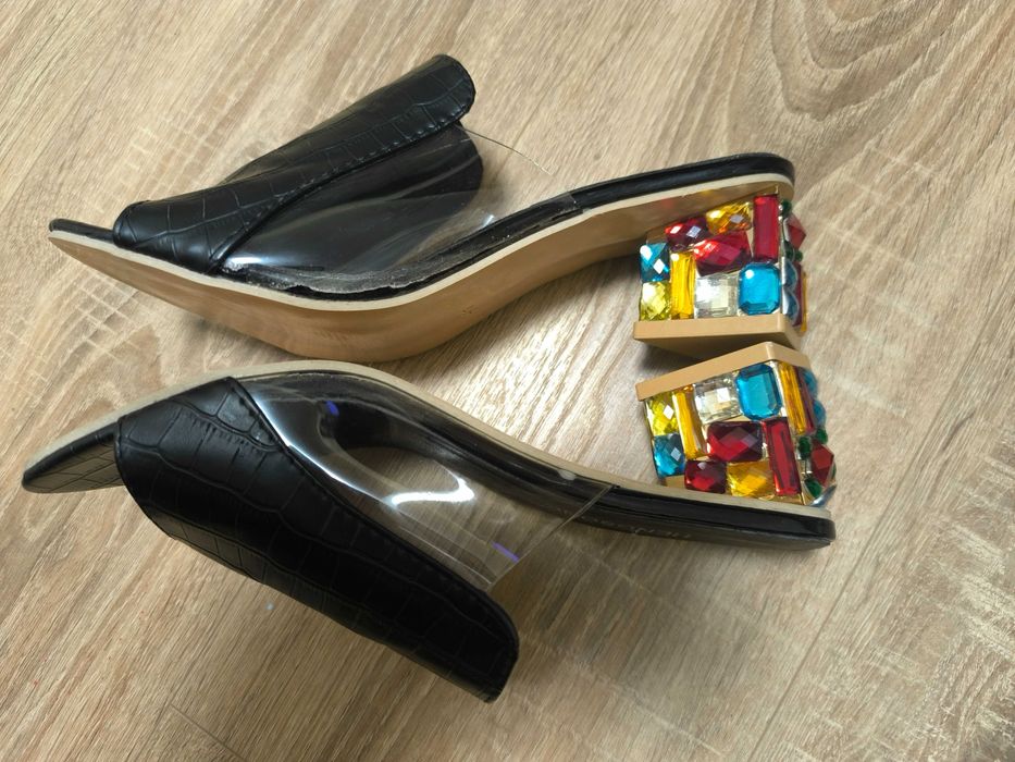 Дамски обувки Gucci, Guess, Prada и тн 39 и 40 номер