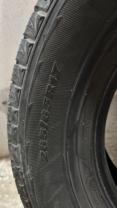 Продам шины от фирмы Roadstone