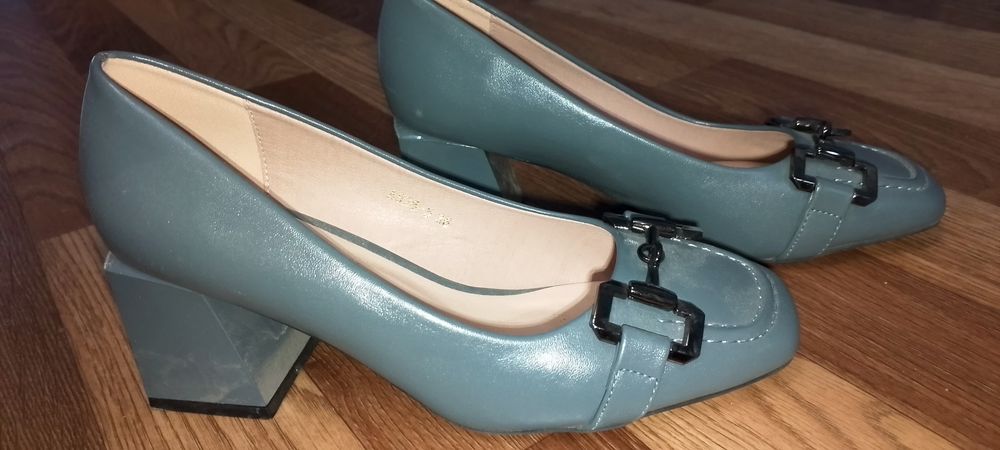 Продам туфли удобные