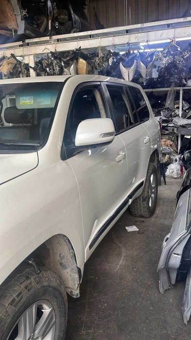 Дверь тойота ленд крузер 100-200