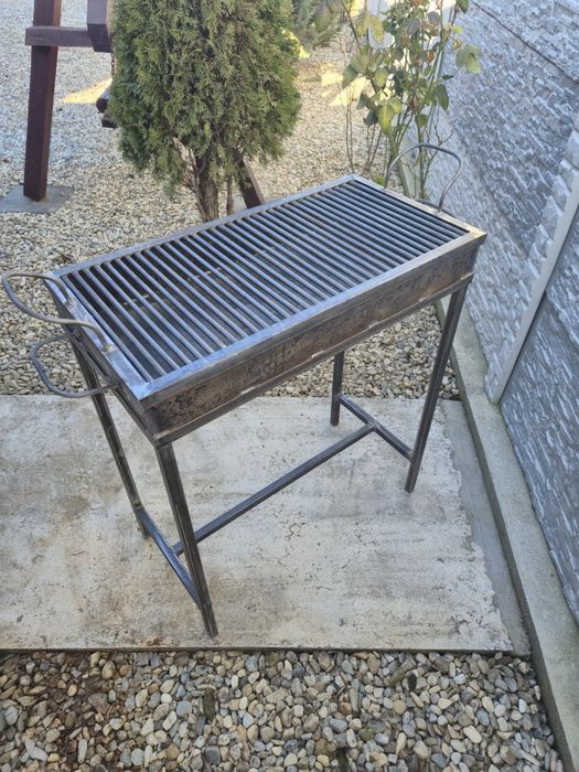 Gratar 80x40 cu picioare fixe