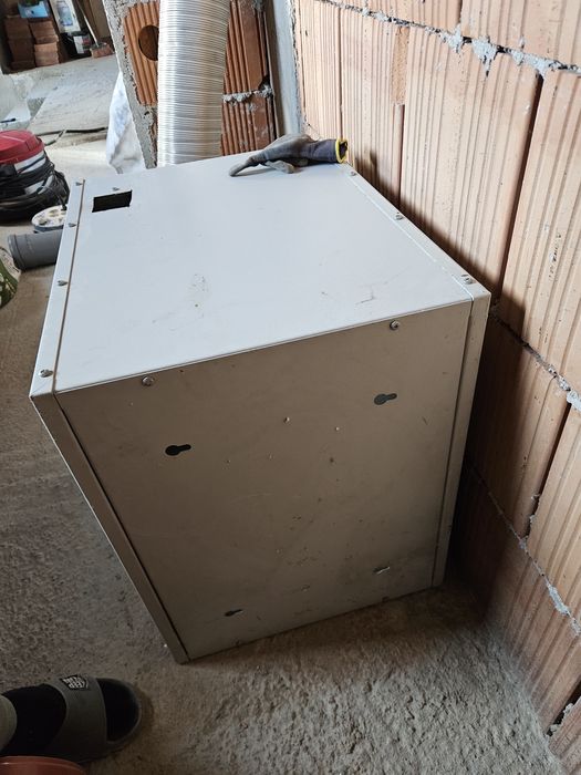 Rack metalic cu sticla fata, rack retea Cluj-Napoca • OLX.ro