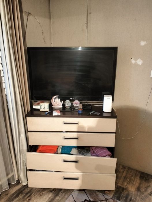 Продам телевизор LG
