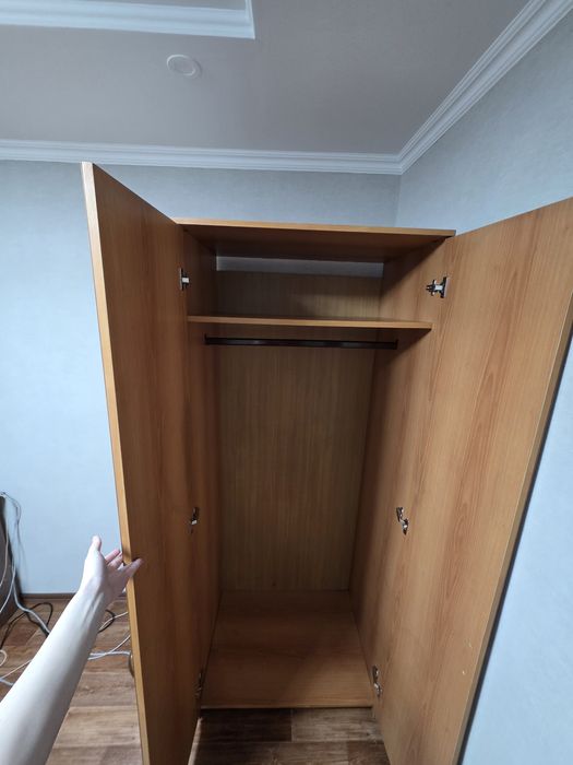 Шкаф б/у в хорошем состоянии