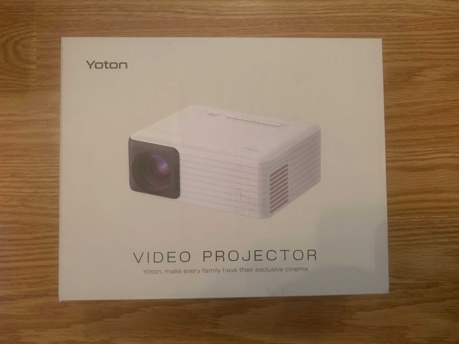 Mini videoproiector Yoton Y3,1080P Full HD Suportat iOS/Android/Laptop