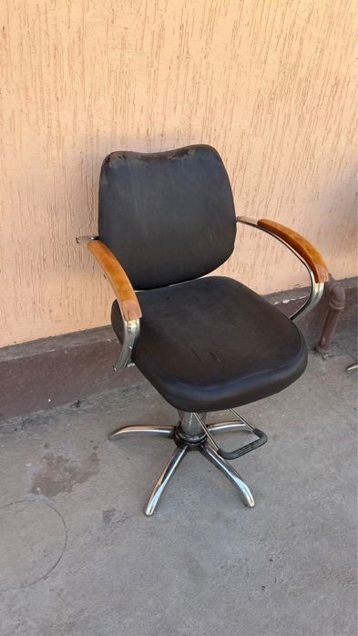 кресло парикмахерское