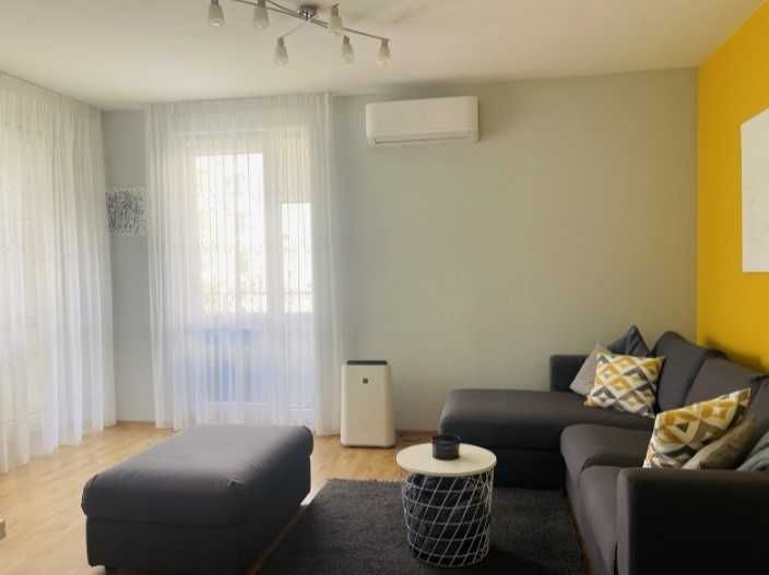 Дава се под наем Двустаен апартамент в София, Изток - 60 кв.м за 770 € - Снимка #1