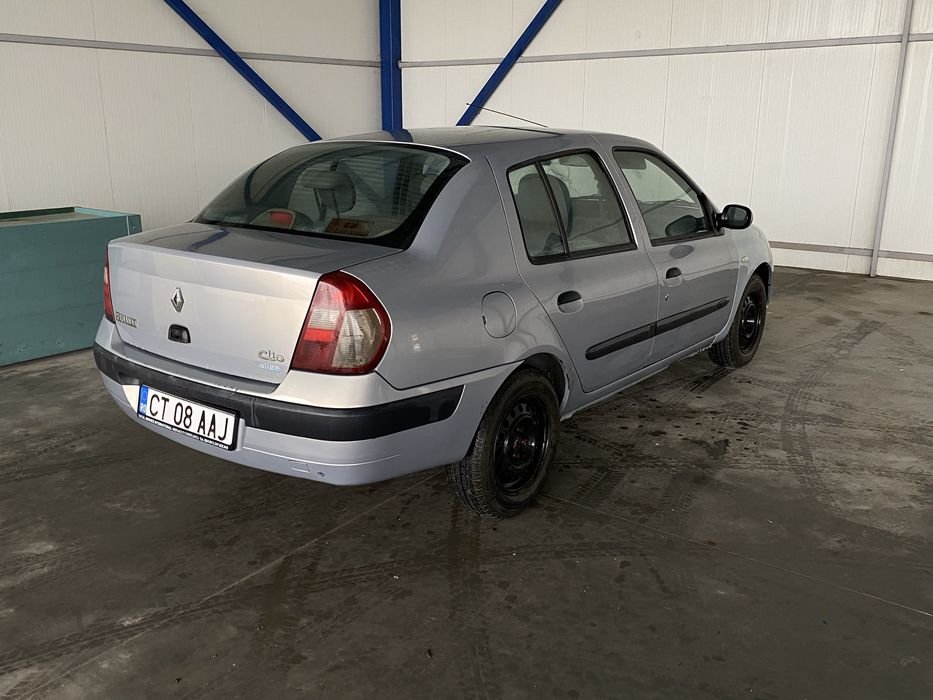 Vand renaul clio 2005 1.4 benzina fiscal
