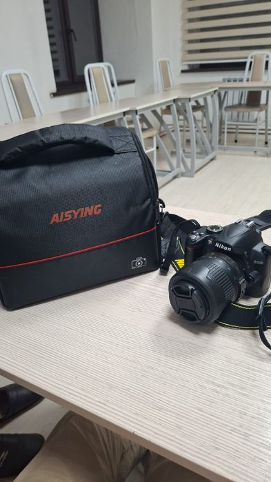 Продам Nikon D3000 — состояние как новый + полный комплект
Продаю зерк