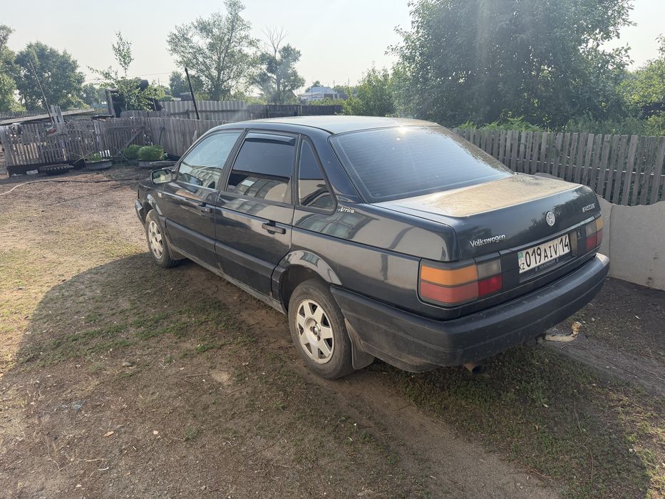 Продам Volkswagen Passat B3 1992 года