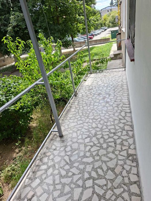 Vând locuință la parter  în Râmnicu Vâlcea
