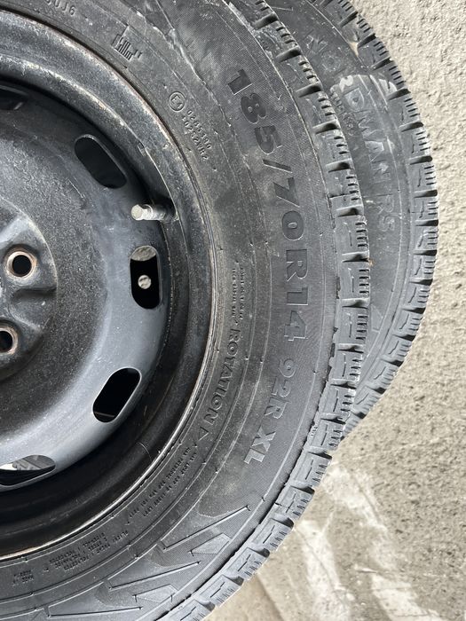 Продам вместе с дисками 185/70/14