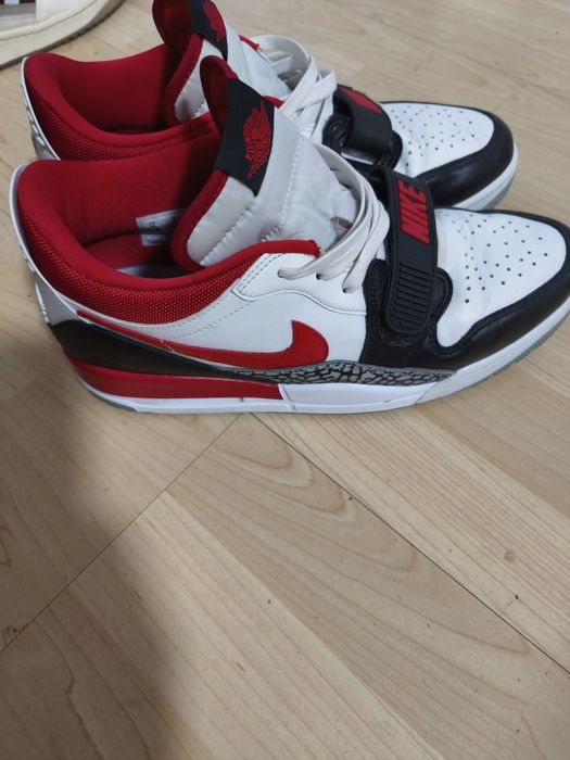 Adidasi jordan legacy 312 low