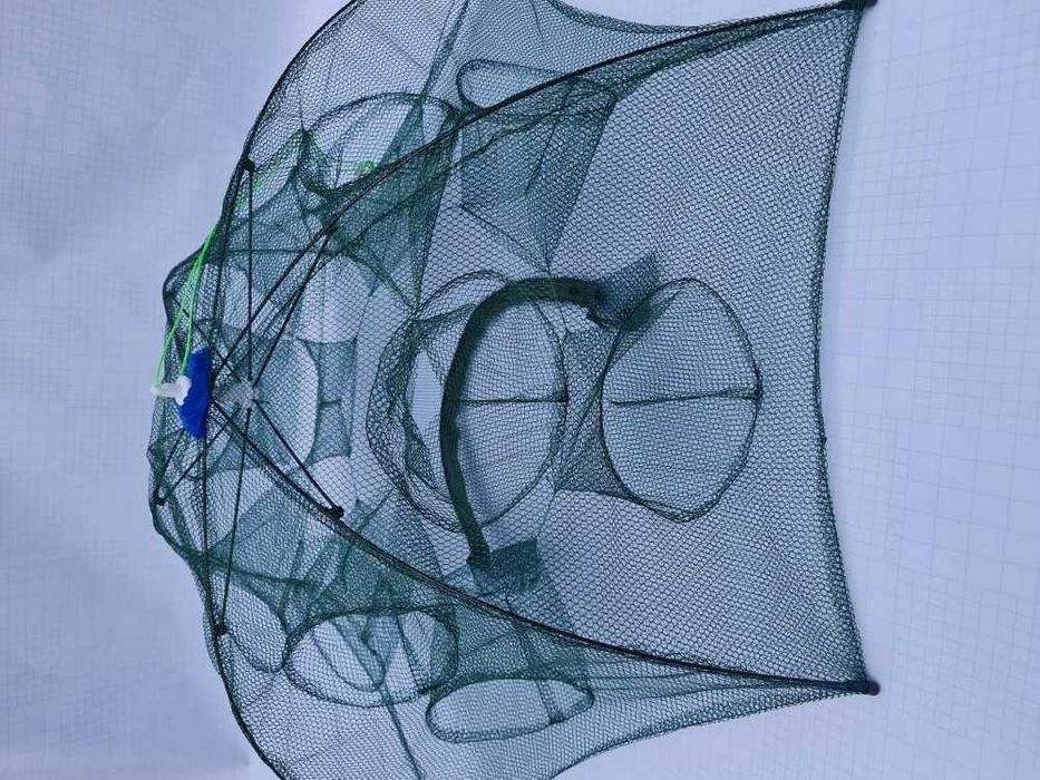 HALAU Crâsnic Varsa tip umbrela pentru raci pestisori  12 intrari 90cm