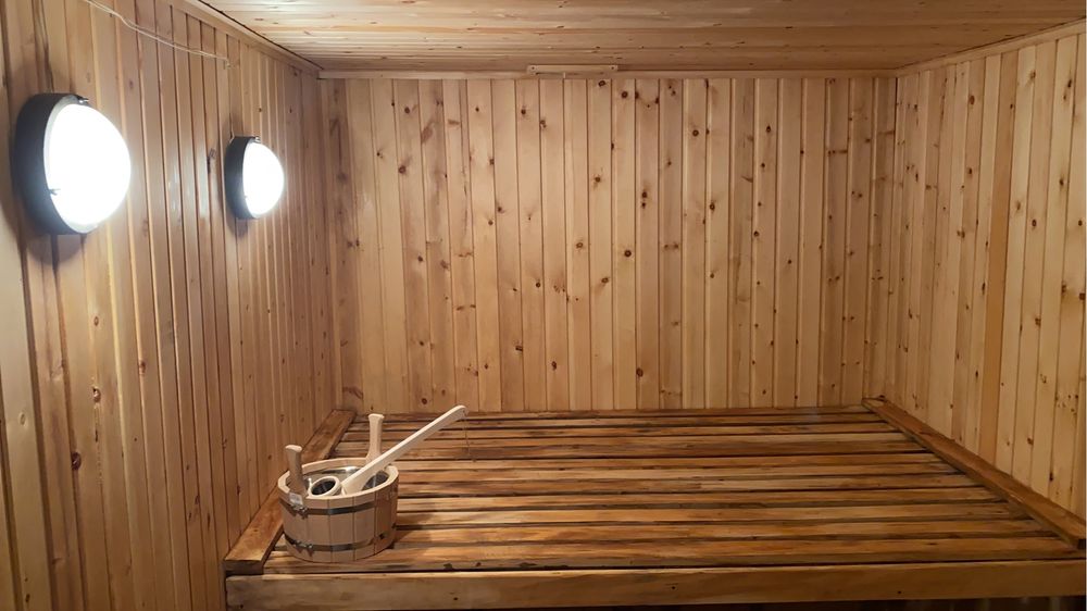 Баня на дровах с бассейном