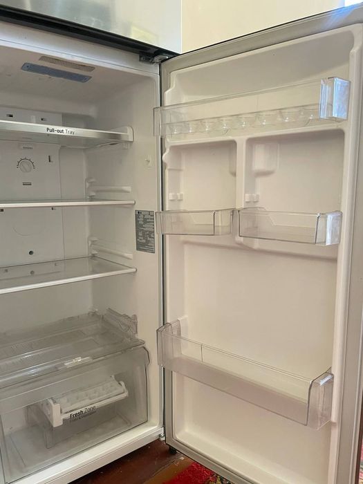 Pochti Yangi Xolodilnik