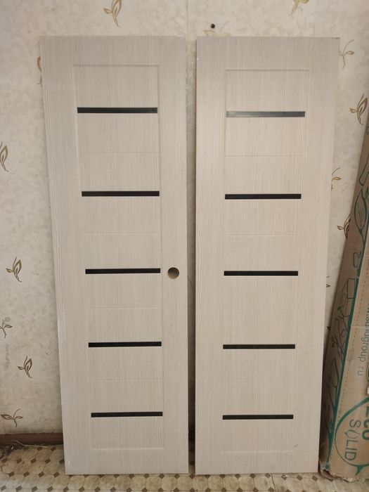Продам двери межкомнатные.