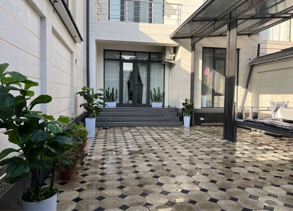 Yunsobot 10 Naryo betda