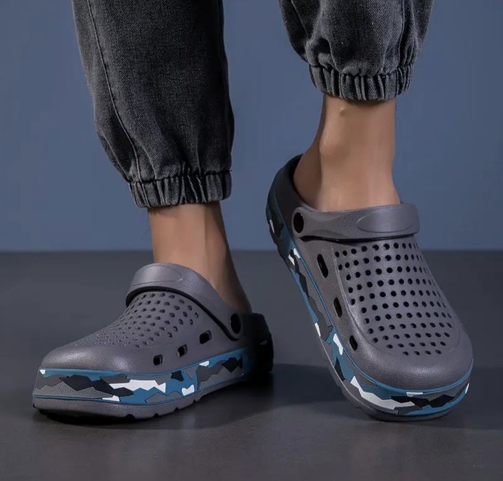 Papuci gen Crocs cu imprimeurl army