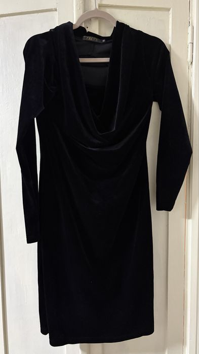 Продам женскую одежду